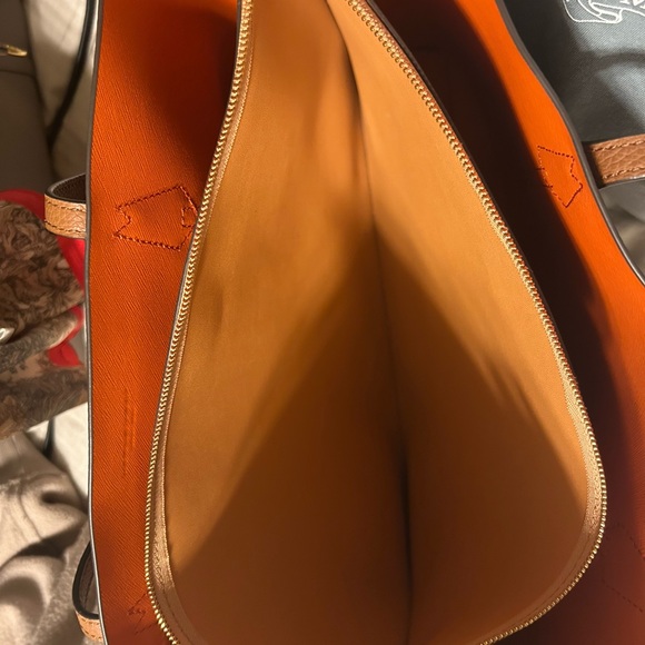 Tory Burch Tan Leather Tote - Picture 6 of 7